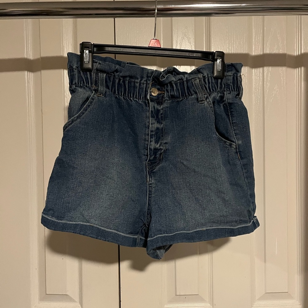 No Boundaries - Shorts